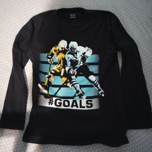 Children's Place Hockey Graphic Long Sleeve Shirt M
